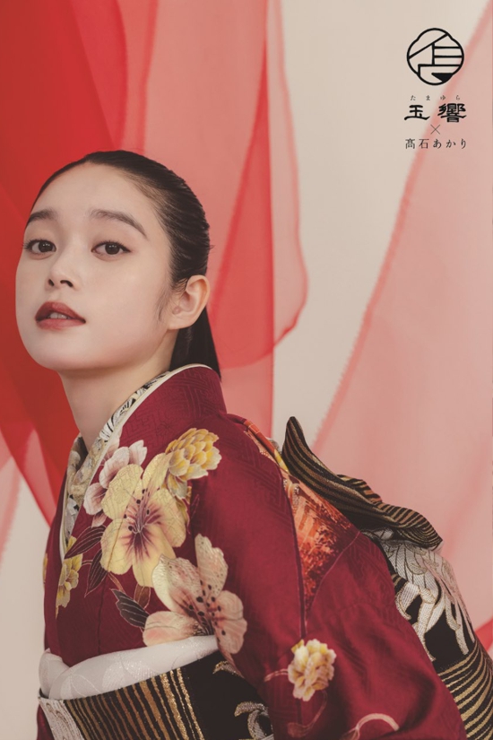 TA-804 着用モデル:髙石あかり